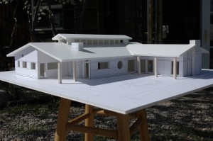 Anton Uhl model